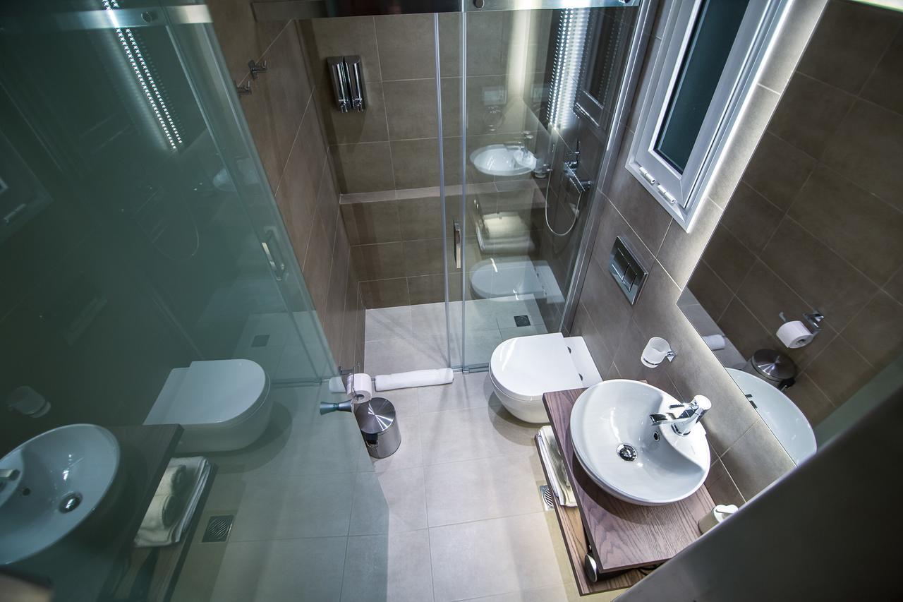 Preveza Suite Stay Leoforos Irinis 84B Bagian luar foto