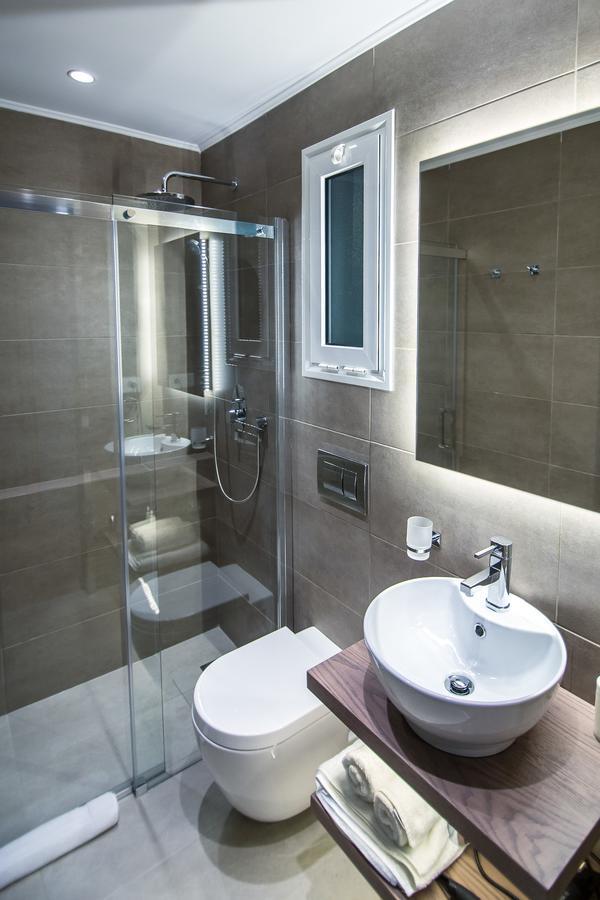 Preveza Suite Stay Leoforos Irinis 84B Bagian luar foto