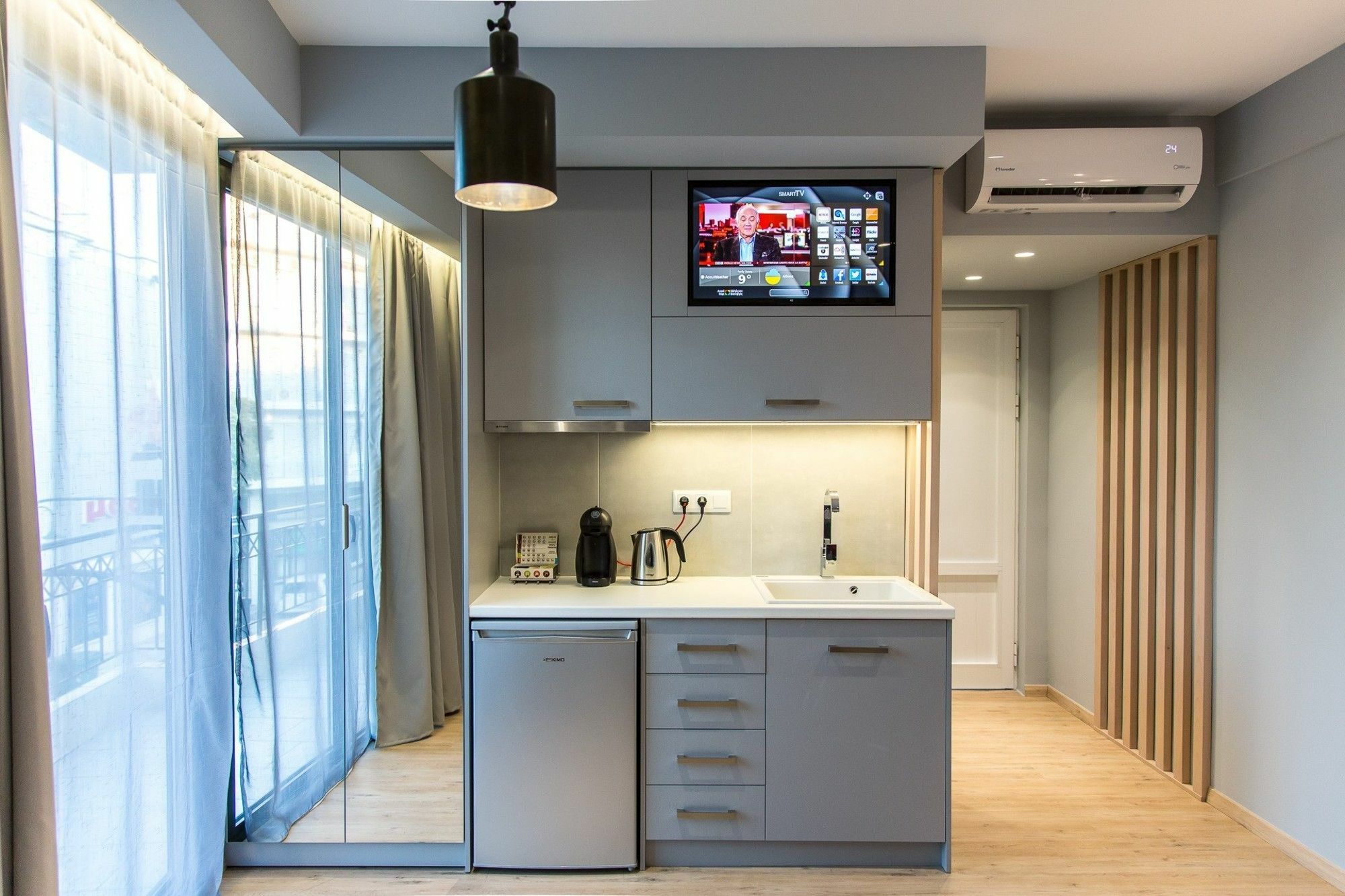 Preveza Suite Stay Leoforos Irinis 84B Bagian luar foto